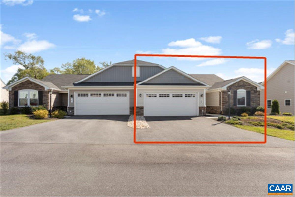 165 S PEAK DR, MCGAHEYSVILLE, Virginia 22840, 3 Bedrooms Bedrooms, ,2 BathroomsBathrooms,Residential,For sale,165 S PEAK DR,669985 MLS # 669985