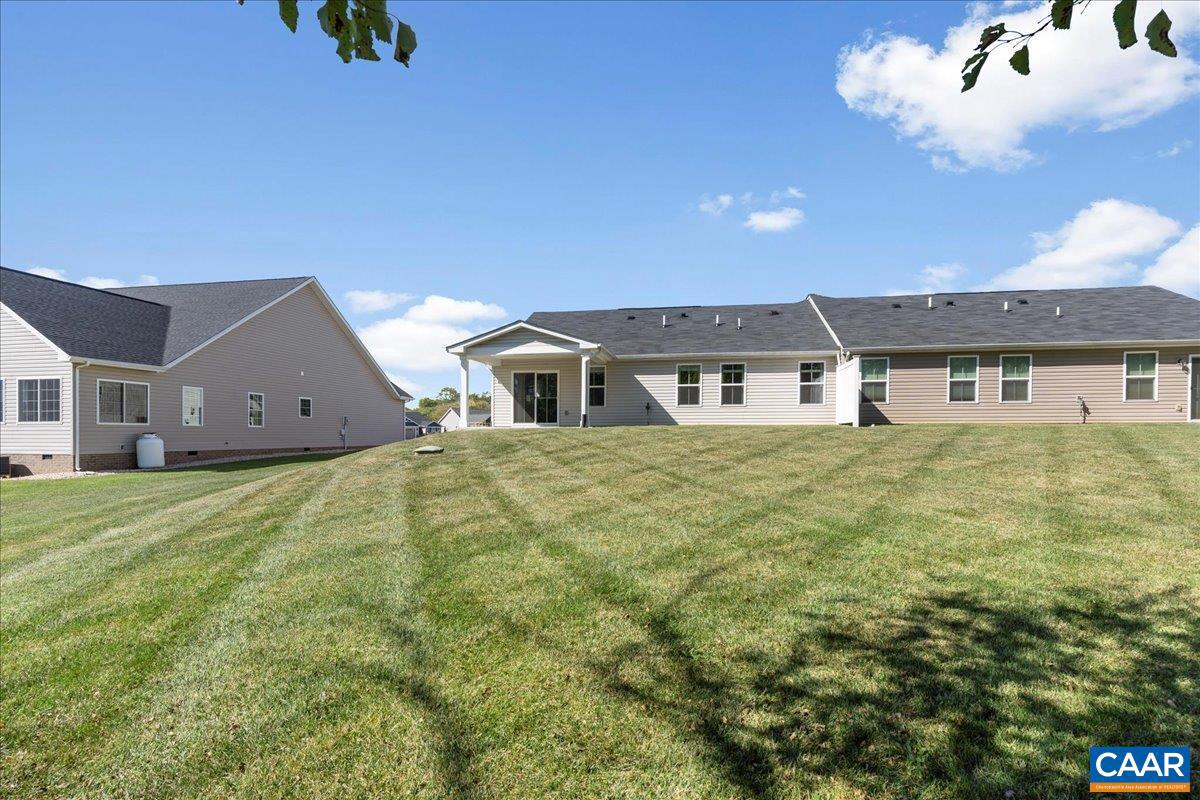 165 S PEAK DR, MCGAHEYSVILLE, Virginia 22840, 3 Bedrooms Bedrooms, ,2 BathroomsBathrooms,Residential,For sale,165 S PEAK DR,669985 MLS # 669985