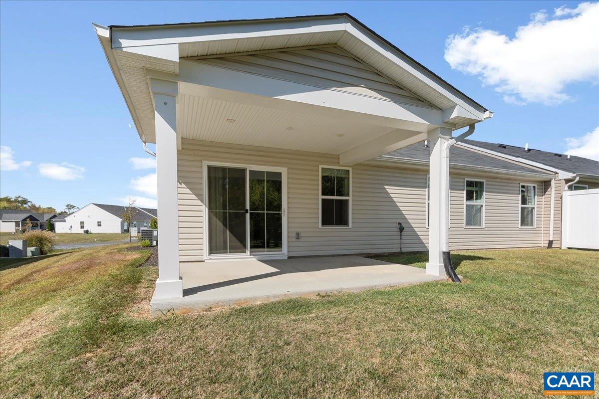 165 S PEAK DR, MCGAHEYSVILLE, Virginia 22840, 3 Bedrooms Bedrooms, ,2 BathroomsBathrooms,Residential,For sale,165 S PEAK DR,669985 MLS # 669985