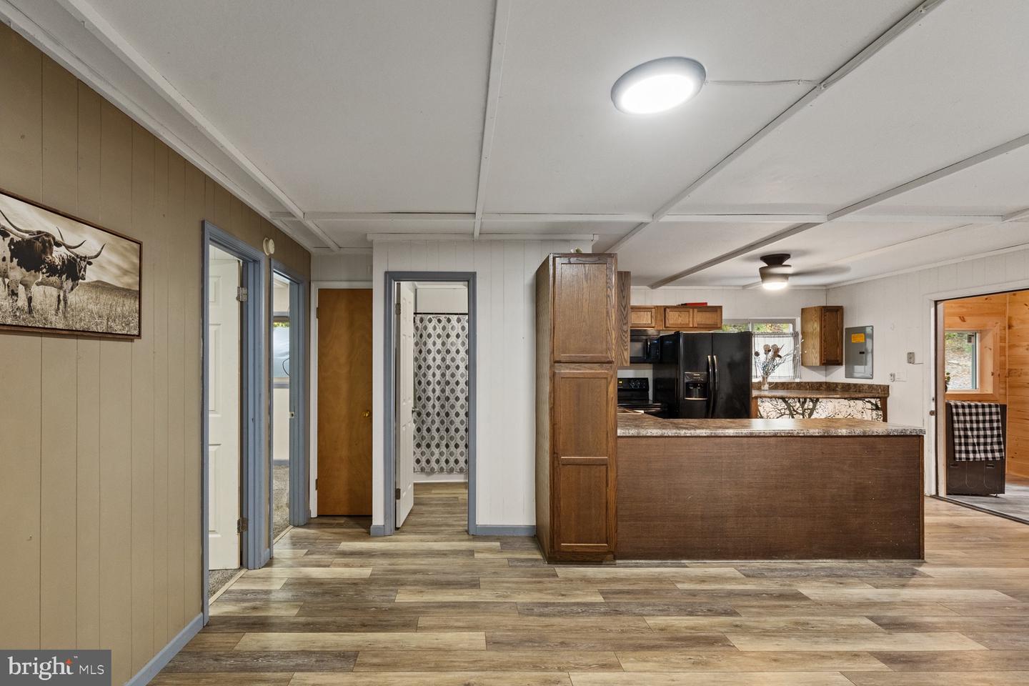 55 MOUNTAIN TOP LN, NEW MARKET, Virginia 22844, 2 Bedrooms Bedrooms, 3 Rooms Rooms,1 BathroomBathrooms,Residential,For sale,55 MOUNTAIN TOP LN,VASH2012774 MLS # VASH2012774