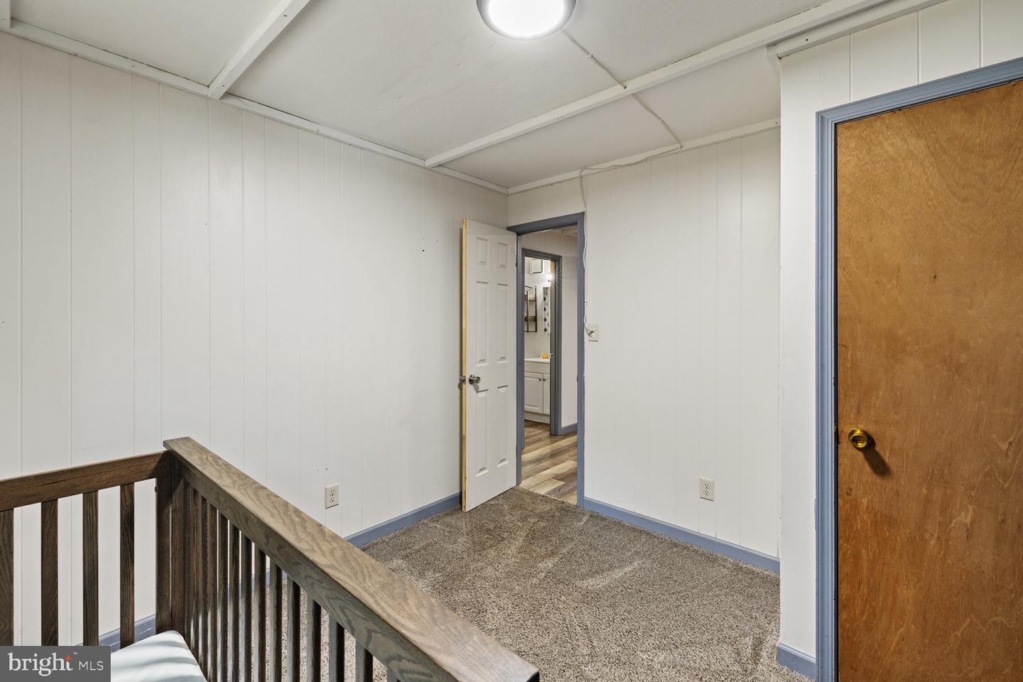 55 MOUNTAIN TOP LN, NEW MARKET, Virginia 22844, 2 Bedrooms Bedrooms, 3 Rooms Rooms,1 BathroomBathrooms,Residential,For sale,55 MOUNTAIN TOP LN,VASH2012774 MLS # VASH2012774
