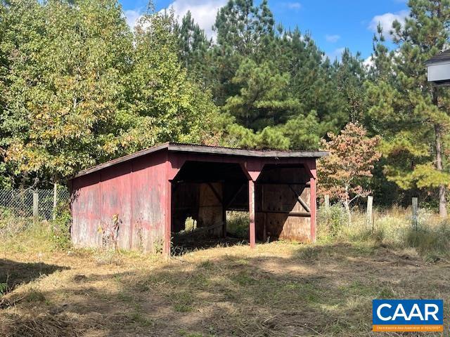 3975 JAMES MADISON HWY, FORK UNION, Virginia 23055, 5 Bedrooms Bedrooms, ,3 BathroomsBathrooms,Residential,For sale,3975 JAMES MADISON HWY,669997 MLS # 669997