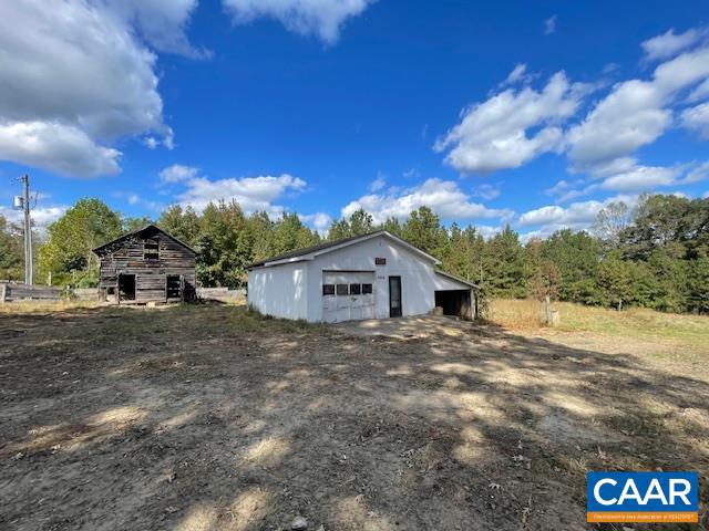 3975 JAMES MADISON HWY, FORK UNION, Virginia 23055, 5 Bedrooms Bedrooms, ,3 BathroomsBathrooms,Residential,For sale,3975 JAMES MADISON HWY,669997 MLS # 669997