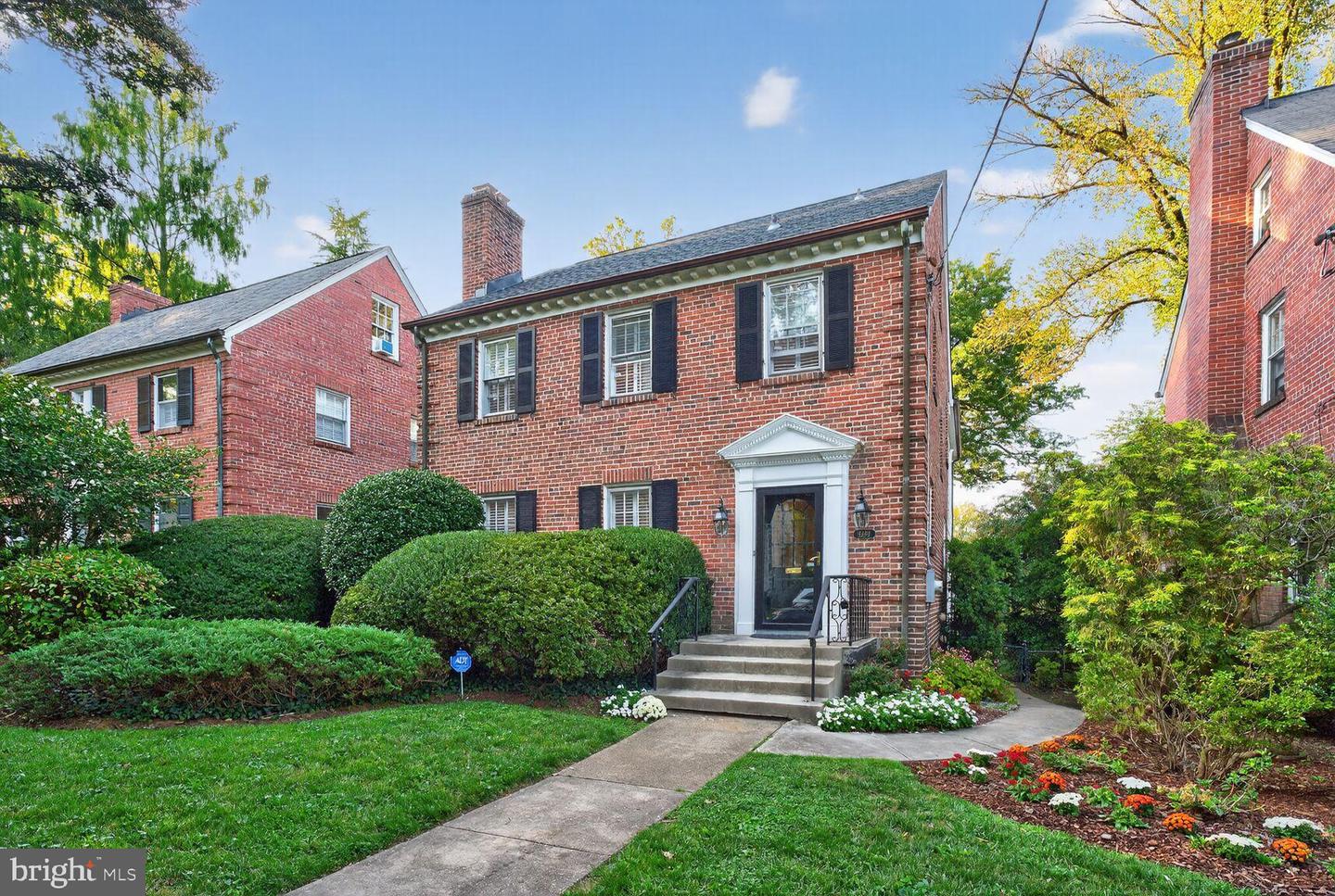 3293 WORTHINGTON ST NW, WASHINGTON, District Of Columbia 20015, 4 Bedrooms Bedrooms, 9 Rooms Rooms,3 BathroomsBathrooms,Residential,For sale,3293 WORTHINGTON ST NW,DCDC2227010 MLS # DCDC2227010