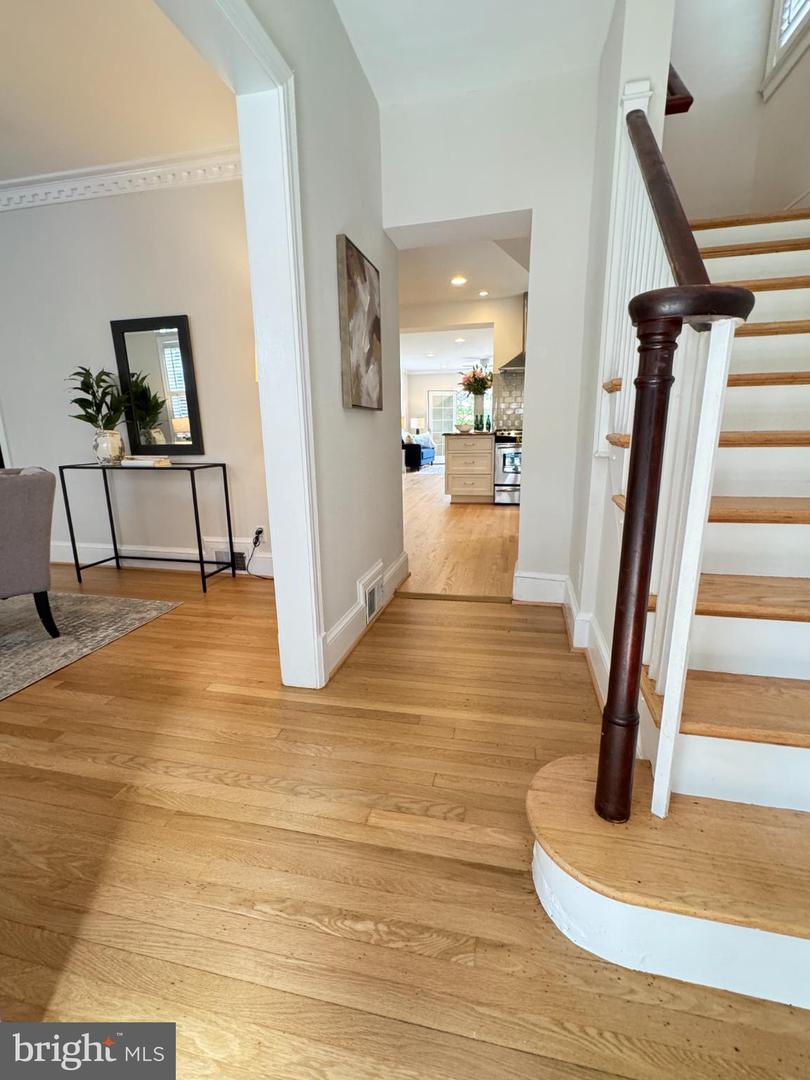 3293 WORTHINGTON ST NW, WASHINGTON, District Of Columbia 20015, 4 Bedrooms Bedrooms, 9 Rooms Rooms,3 BathroomsBathrooms,Residential,For sale,3293 WORTHINGTON ST NW,DCDC2227010 MLS # DCDC2227010