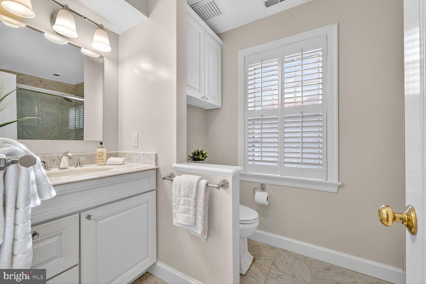 3293 WORTHINGTON ST NW, WASHINGTON, District Of Columbia 20015, 4 Bedrooms Bedrooms, 9 Rooms Rooms,3 BathroomsBathrooms,Residential,For sale,3293 WORTHINGTON ST NW,DCDC2227010 MLS # DCDC2227010