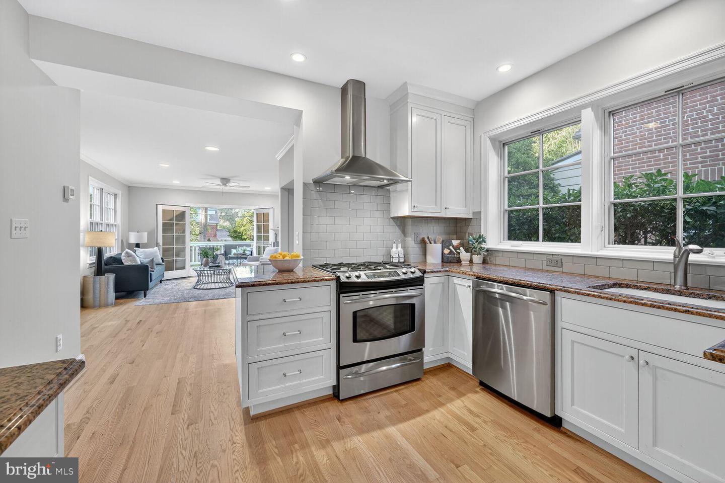 3293 WORTHINGTON ST NW, WASHINGTON, District Of Columbia 20015, 4 Bedrooms Bedrooms, 9 Rooms Rooms,3 BathroomsBathrooms,Residential,For sale,3293 WORTHINGTON ST NW,DCDC2227010 MLS # DCDC2227010