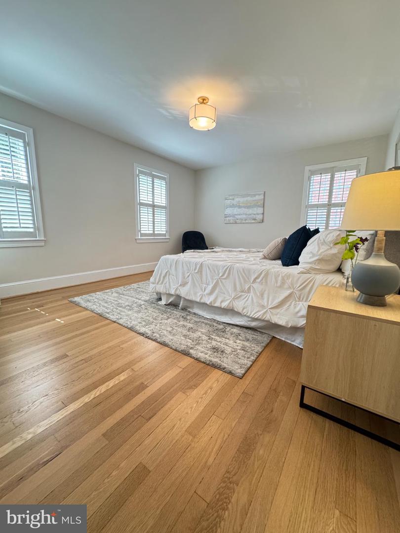 3293 WORTHINGTON ST NW, WASHINGTON, District Of Columbia 20015, 4 Bedrooms Bedrooms, 9 Rooms Rooms,3 BathroomsBathrooms,Residential,For sale,3293 WORTHINGTON ST NW,DCDC2227010 MLS # DCDC2227010