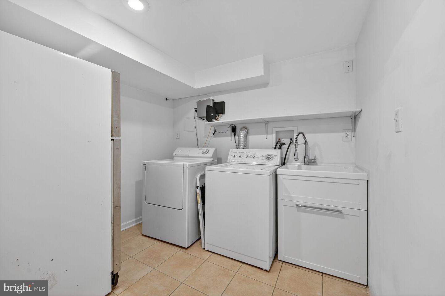 3293 WORTHINGTON ST NW, WASHINGTON, District Of Columbia 20015, 4 Bedrooms Bedrooms, 9 Rooms Rooms,3 BathroomsBathrooms,Residential,For sale,3293 WORTHINGTON ST NW,DCDC2227010 MLS # DCDC2227010