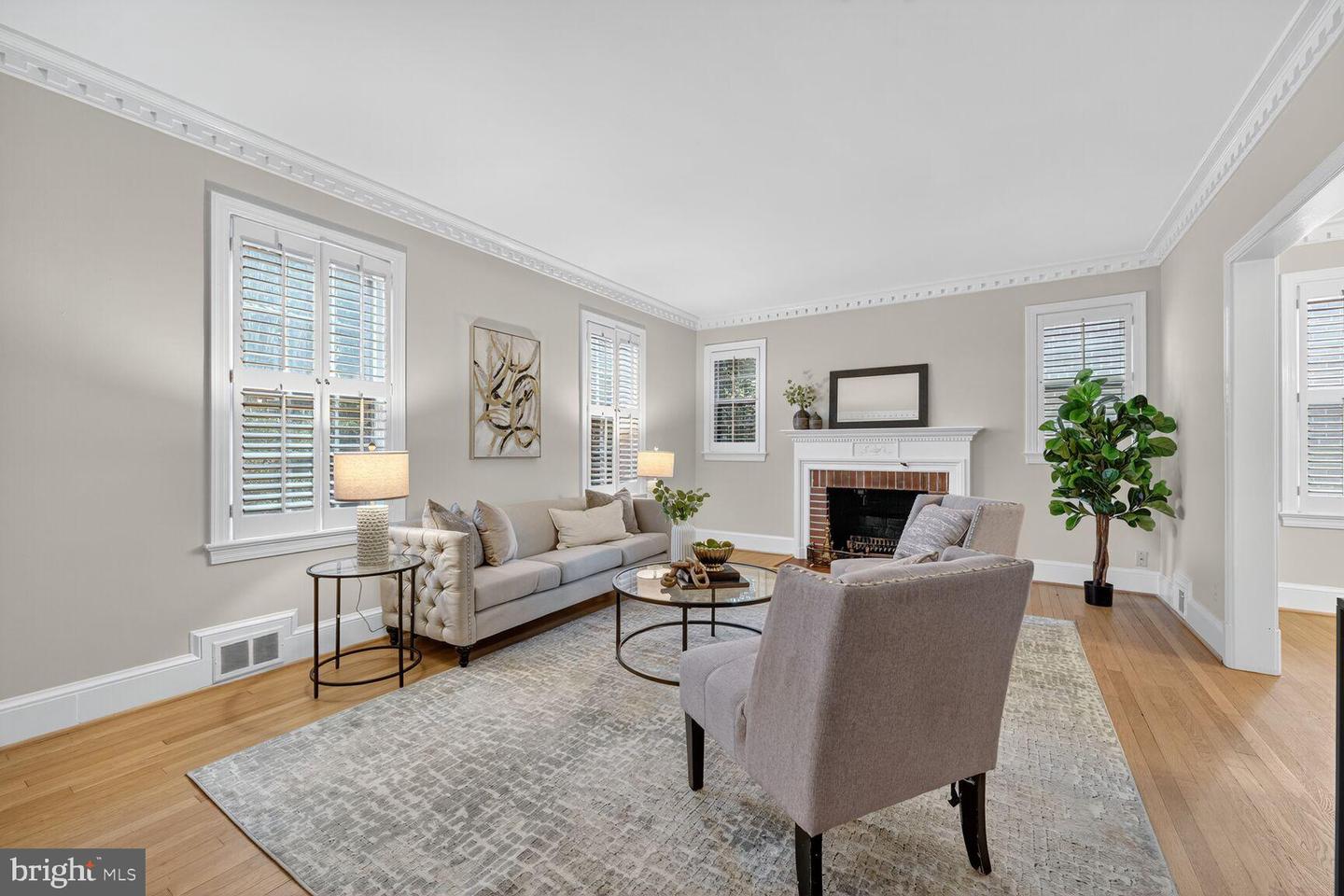 3293 WORTHINGTON ST NW, WASHINGTON, District Of Columbia 20015, 4 Bedrooms Bedrooms, 9 Rooms Rooms,3 BathroomsBathrooms,Residential,For sale,3293 WORTHINGTON ST NW,DCDC2227010 MLS # DCDC2227010