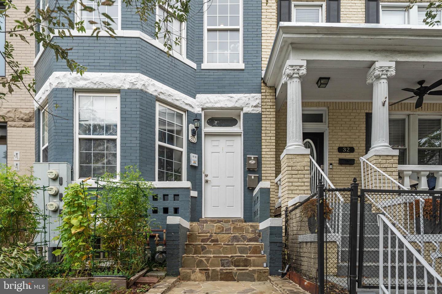 30 T ST NE #2, WASHINGTON, District Of Columbia 20002, 3 Bedrooms Bedrooms, ,2 BathroomsBathrooms,Residential,For sale,30 T ST NE #2,DCDC2226940 MLS # DCDC2226940