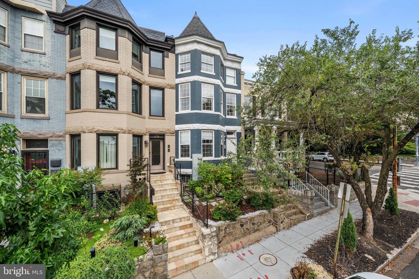 30 T ST NE #2, WASHINGTON, District Of Columbia 20002, 3 Bedrooms Bedrooms, ,2 BathroomsBathrooms,Residential,For sale,30 T ST NE #2,DCDC2226940 MLS # DCDC2226940