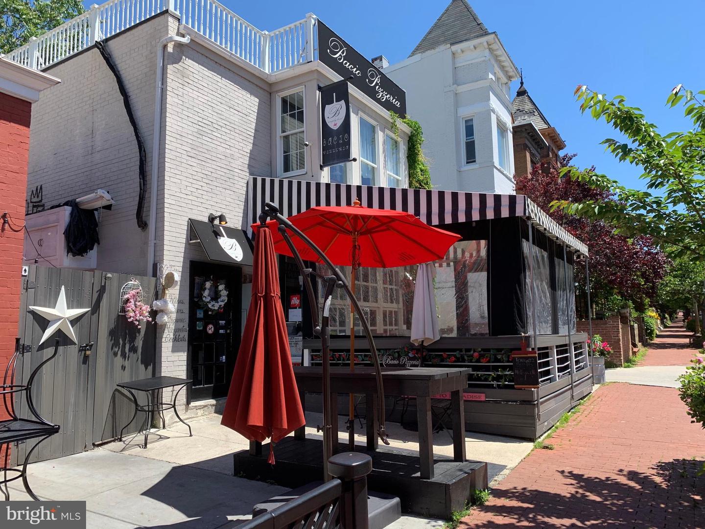 30 T ST NE #2, WASHINGTON, District Of Columbia 20002, 3 Bedrooms Bedrooms, ,2 BathroomsBathrooms,Residential,For sale,30 T ST NE #2,DCDC2226940 MLS # DCDC2226940