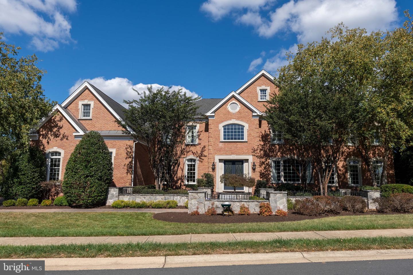 43582 OLD KINDERHOOK DR, ASHBURN, Virginia 20147, 5 Bedrooms Bedrooms, ,6 BathroomsBathrooms,Residential,For sale,43582 OLD KINDERHOOK DR,VALO2108836 MLS # VALO2108836