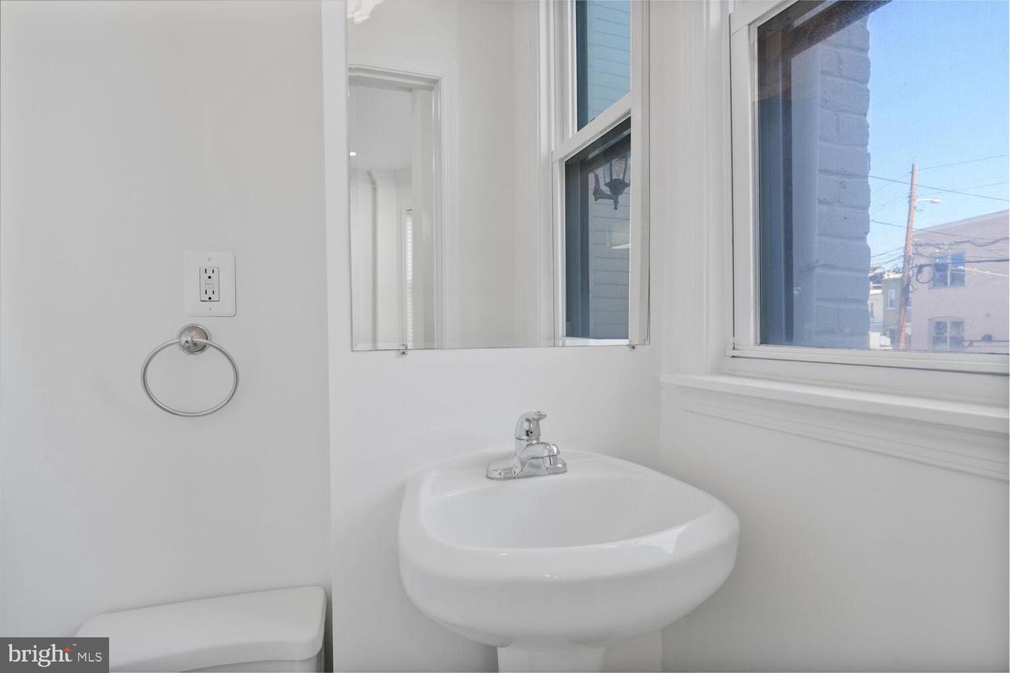 3563 10TH ST NW, WASHINGTON, District Of Columbia 20010, 3 Bedrooms Bedrooms, ,3 BathroomsBathrooms,Residential,For sale,3563 10TH ST NW,DCDC2189680 MLS # DCDC2189680