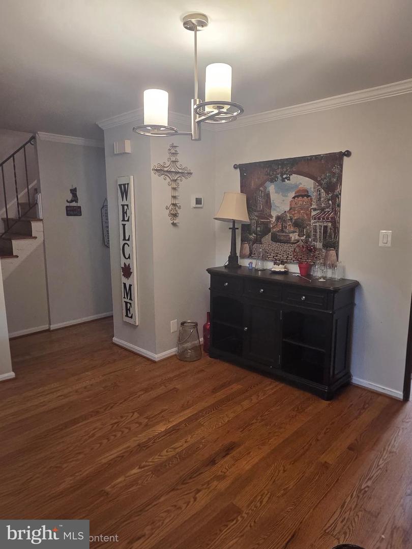 6901 HUNTSMAN BLVD, SPRINGFIELD, Virginia 22153, 4 Bedrooms Bedrooms, ,3 BathroomsBathrooms,Residential,For sale,6901 HUNTSMAN BLVD,VAFX2253820 MLS # VAFX2253820