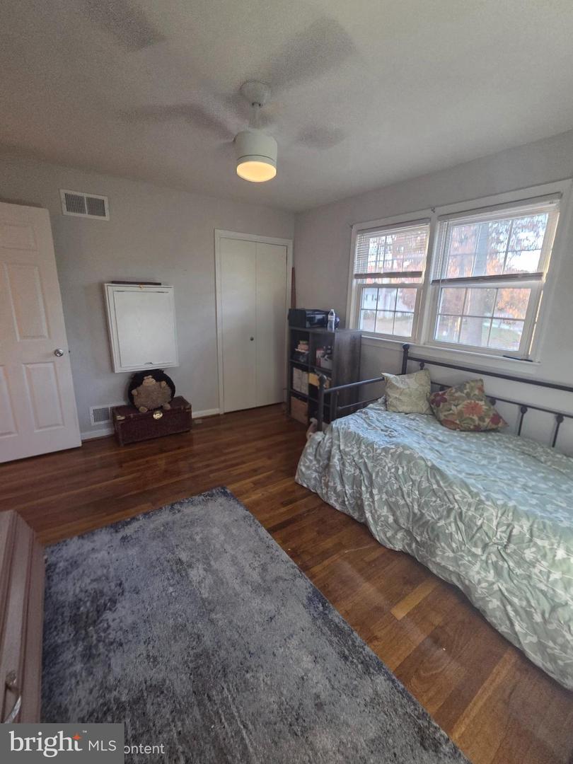 6901 HUNTSMAN BLVD, SPRINGFIELD, Virginia 22153, 4 Bedrooms Bedrooms, ,3 BathroomsBathrooms,Residential,For sale,6901 HUNTSMAN BLVD,VAFX2253820 MLS # VAFX2253820