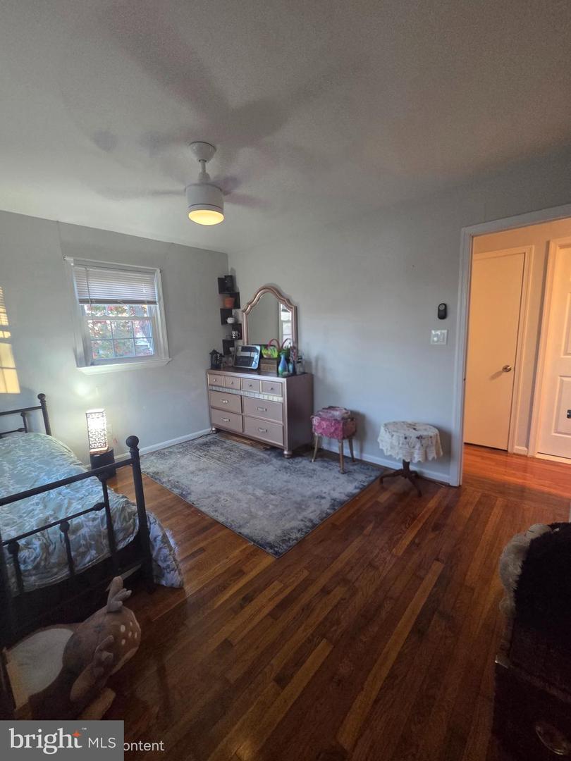 6901 HUNTSMAN BLVD, SPRINGFIELD, Virginia 22153, 4 Bedrooms Bedrooms, ,3 BathroomsBathrooms,Residential,For sale,6901 HUNTSMAN BLVD,VAFX2253820 MLS # VAFX2253820