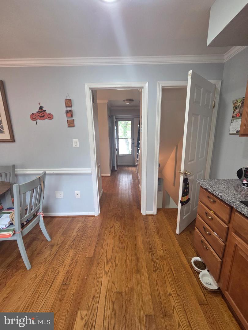 6901 HUNTSMAN BLVD, SPRINGFIELD, Virginia 22153, 4 Bedrooms Bedrooms, ,3 BathroomsBathrooms,Residential,For sale,6901 HUNTSMAN BLVD,VAFX2253820 MLS # VAFX2253820