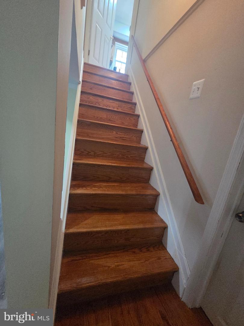 6901 HUNTSMAN BLVD, SPRINGFIELD, Virginia 22153, 4 Bedrooms Bedrooms, ,3 BathroomsBathrooms,Residential,For sale,6901 HUNTSMAN BLVD,VAFX2253820 MLS # VAFX2253820