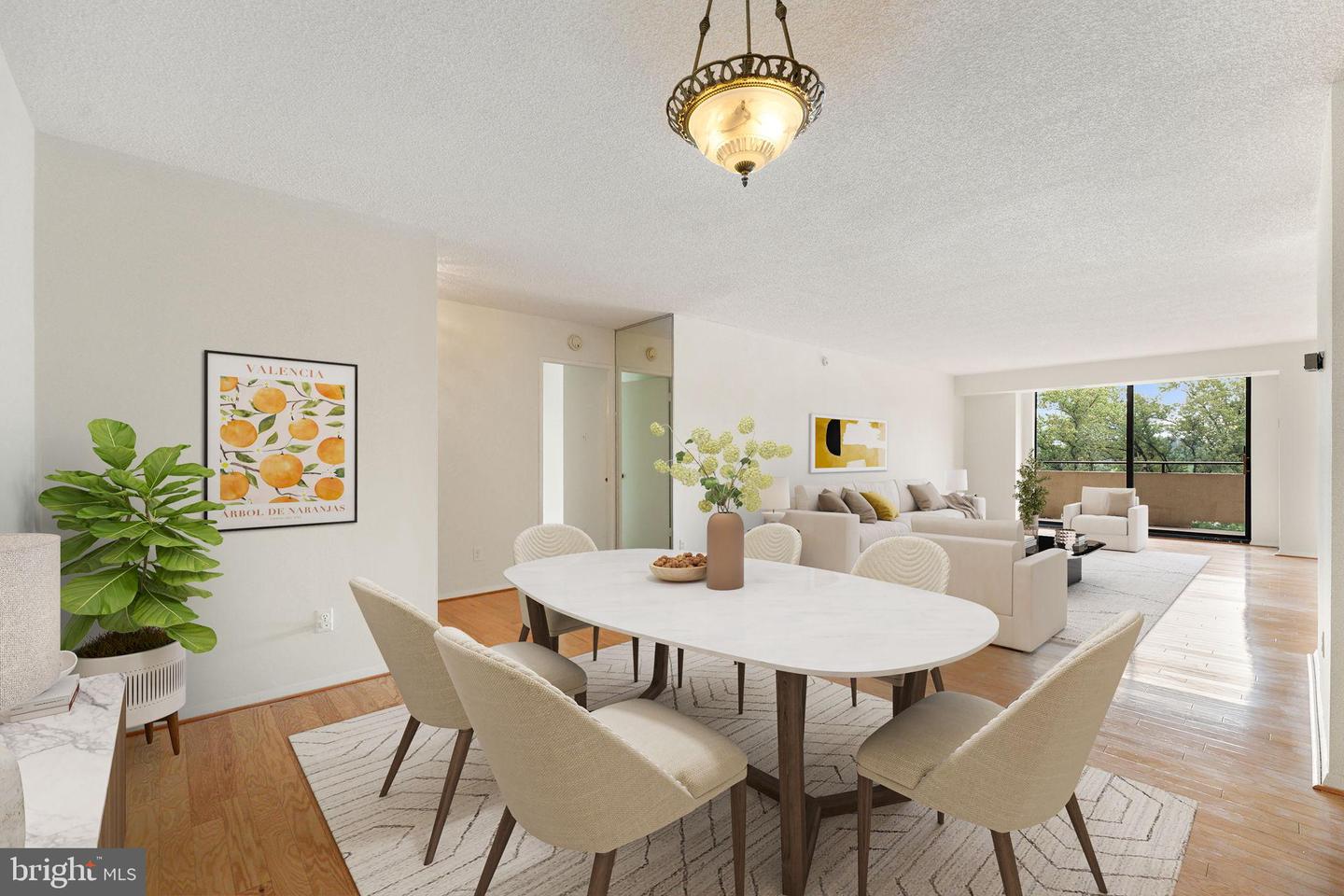 1800 OLD MEADOW RD #1218, MCLEAN, Virginia 22102, 2 Bedrooms Bedrooms, 6 Rooms Rooms,2 BathroomsBathrooms,Residential,For sale,1800 OLD MEADOW RD #1218,VAFX2259946 MLS # VAFX2259946