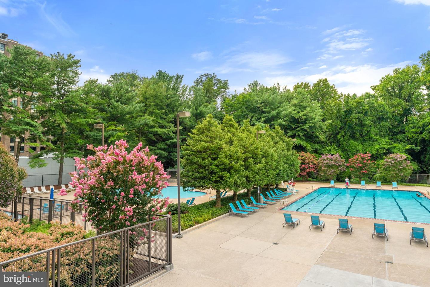 1800 OLD MEADOW RD #1218, MCLEAN, Virginia 22102, 2 Bedrooms Bedrooms, 6 Rooms Rooms,2 BathroomsBathrooms,Residential,For sale,1800 OLD MEADOW RD #1218,VAFX2259946 MLS # VAFX2259946