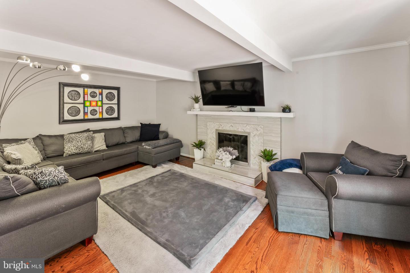 4082 WESTWIND DR, WOODBRIDGE, Virginia 22193, 5 Bedrooms Bedrooms, 9 Rooms Rooms,3 BathroomsBathrooms,Residential,For sale,4082 WESTWIND DR,VAPW2103340 MLS # VAPW2103340