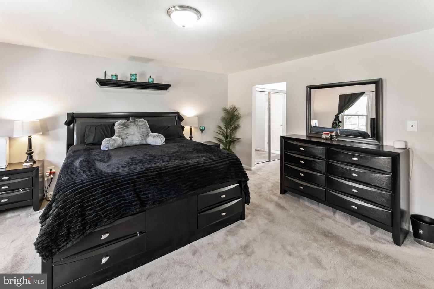 4082 WESTWIND DR, WOODBRIDGE, Virginia 22193, 5 Bedrooms Bedrooms, 9 Rooms Rooms,3 BathroomsBathrooms,Residential,For sale,4082 WESTWIND DR,VAPW2103340 MLS # VAPW2103340
