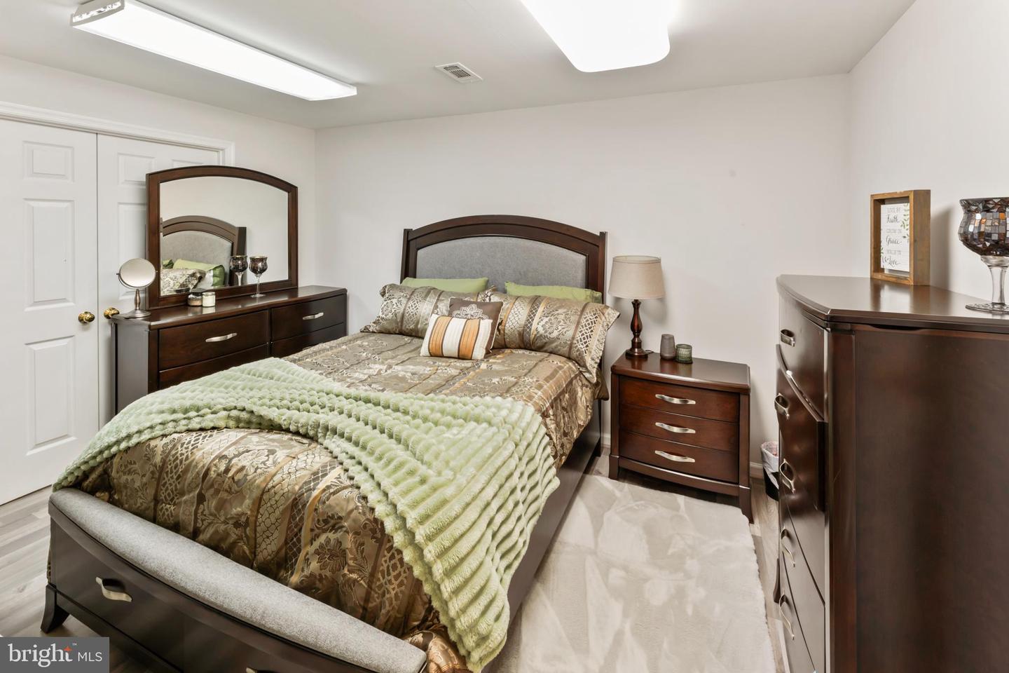 4082 WESTWIND DR, WOODBRIDGE, Virginia 22193, 5 Bedrooms Bedrooms, 9 Rooms Rooms,3 BathroomsBathrooms,Residential,For sale,4082 WESTWIND DR,VAPW2103340 MLS # VAPW2103340