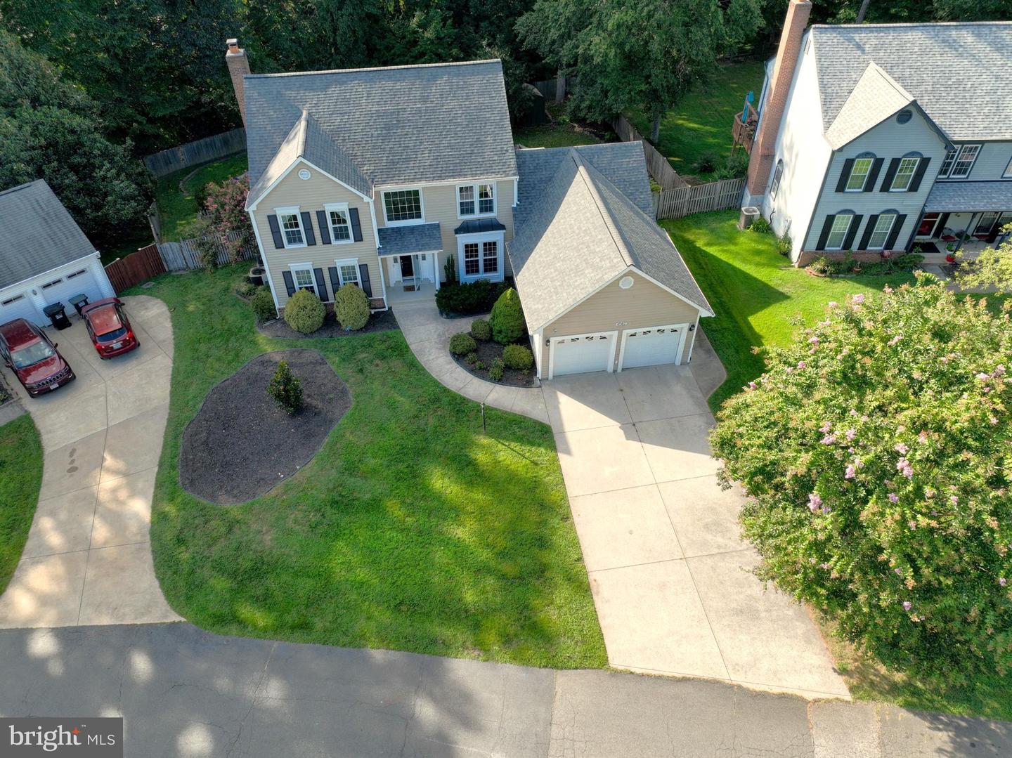 4082 WESTWIND DR, WOODBRIDGE, Virginia 22193, 5 Bedrooms Bedrooms, 9 Rooms Rooms,3 BathroomsBathrooms,Residential,For sale,4082 WESTWIND DR,VAPW2103340 MLS # VAPW2103340