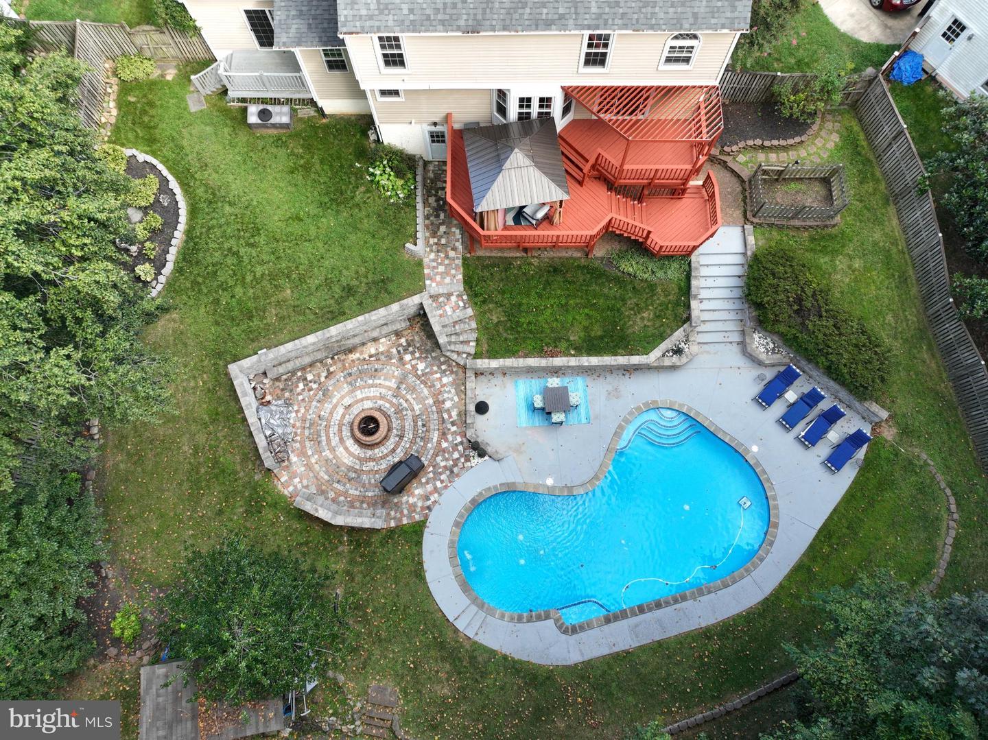 4082 WESTWIND DR, WOODBRIDGE, Virginia 22193, 5 Bedrooms Bedrooms, 9 Rooms Rooms,3 BathroomsBathrooms,Residential,For sale,4082 WESTWIND DR,VAPW2103340 MLS # VAPW2103340