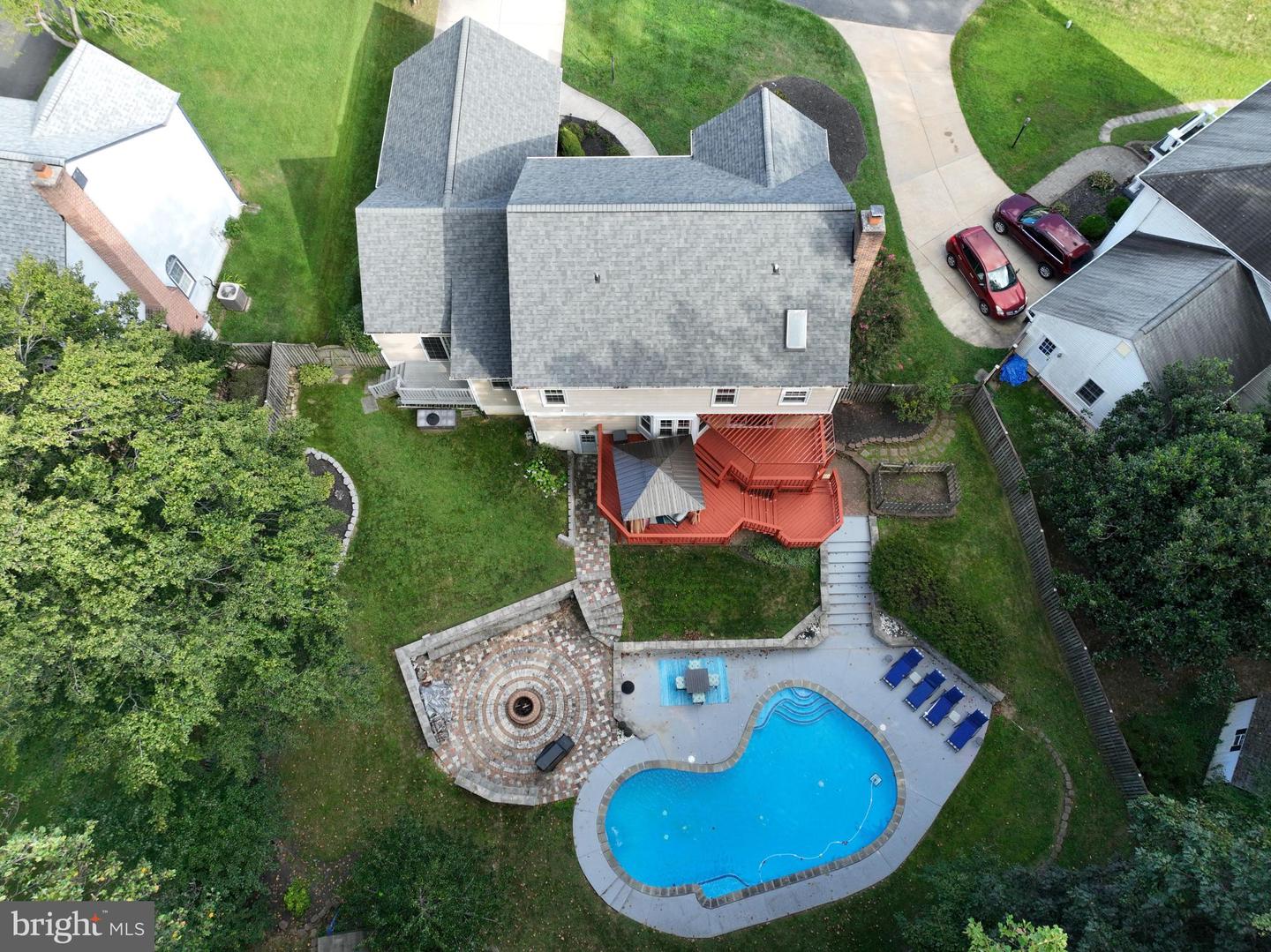 4082 WESTWIND DR, WOODBRIDGE, Virginia 22193, 5 Bedrooms Bedrooms, 9 Rooms Rooms,3 BathroomsBathrooms,Residential,For sale,4082 WESTWIND DR,VAPW2103340 MLS # VAPW2103340