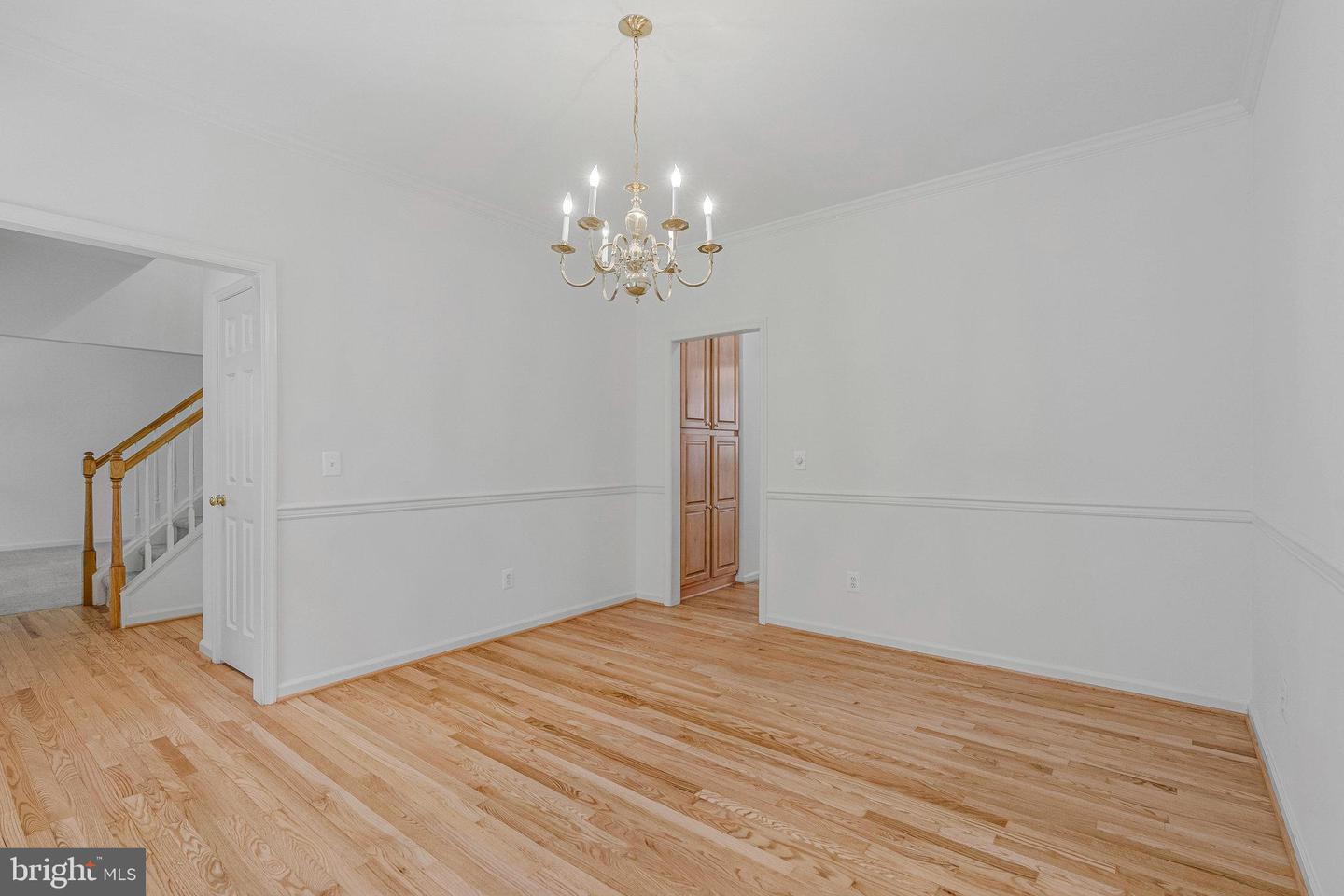 4401 SHIRLEY GATE, FAIRFAX, Virginia 22030, 6 Bedrooms Bedrooms, ,4 BathroomsBathrooms,Residential,For sale,4401 SHIRLEY GATE,VAFX2270720 MLS # VAFX2270720