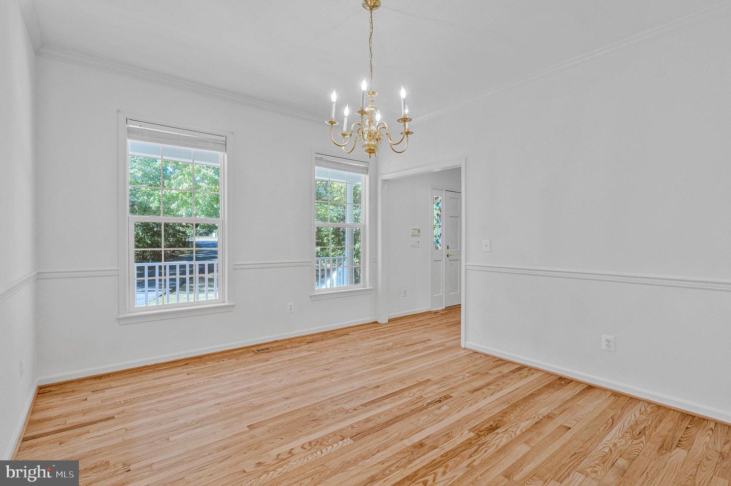 4401 SHIRLEY GATE, FAIRFAX, Virginia 22030, 6 Bedrooms Bedrooms, ,4 BathroomsBathrooms,Residential,For sale,4401 SHIRLEY GATE,VAFX2270720 MLS # VAFX2270720