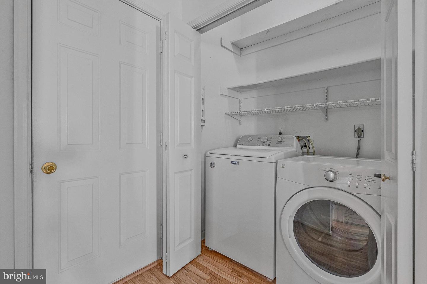 4401 SHIRLEY GATE, FAIRFAX, Virginia 22030, 6 Bedrooms Bedrooms, ,4 BathroomsBathrooms,Residential,For sale,4401 SHIRLEY GATE,VAFX2270720 MLS # VAFX2270720