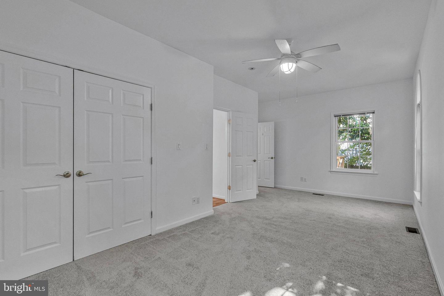 4401 SHIRLEY GATE, FAIRFAX, Virginia 22030, 6 Bedrooms Bedrooms, ,4 BathroomsBathrooms,Residential,For sale,4401 SHIRLEY GATE,VAFX2270720 MLS # VAFX2270720