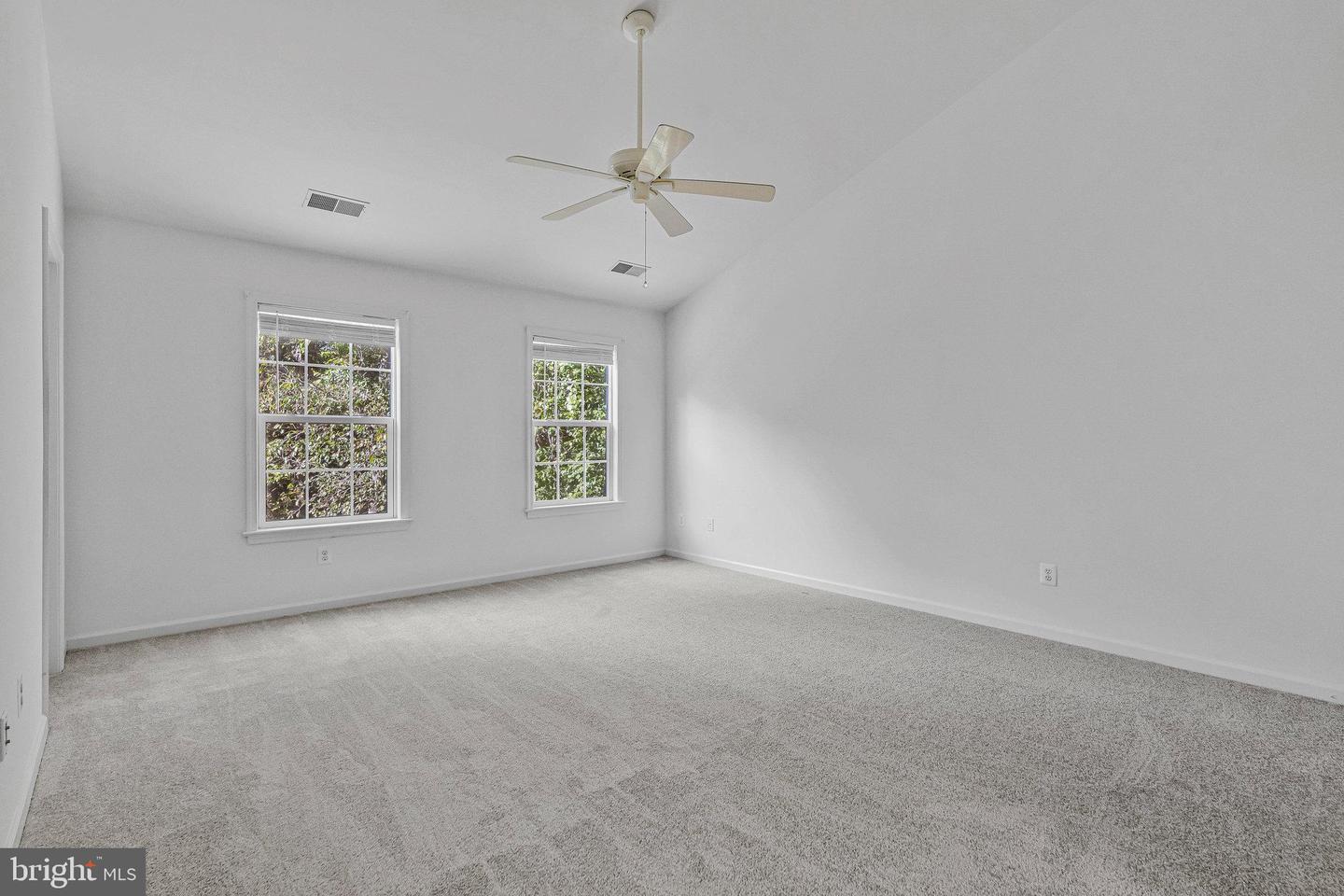 4401 SHIRLEY GATE, FAIRFAX, Virginia 22030, 6 Bedrooms Bedrooms, ,4 BathroomsBathrooms,Residential,For sale,4401 SHIRLEY GATE,VAFX2270720 MLS # VAFX2270720