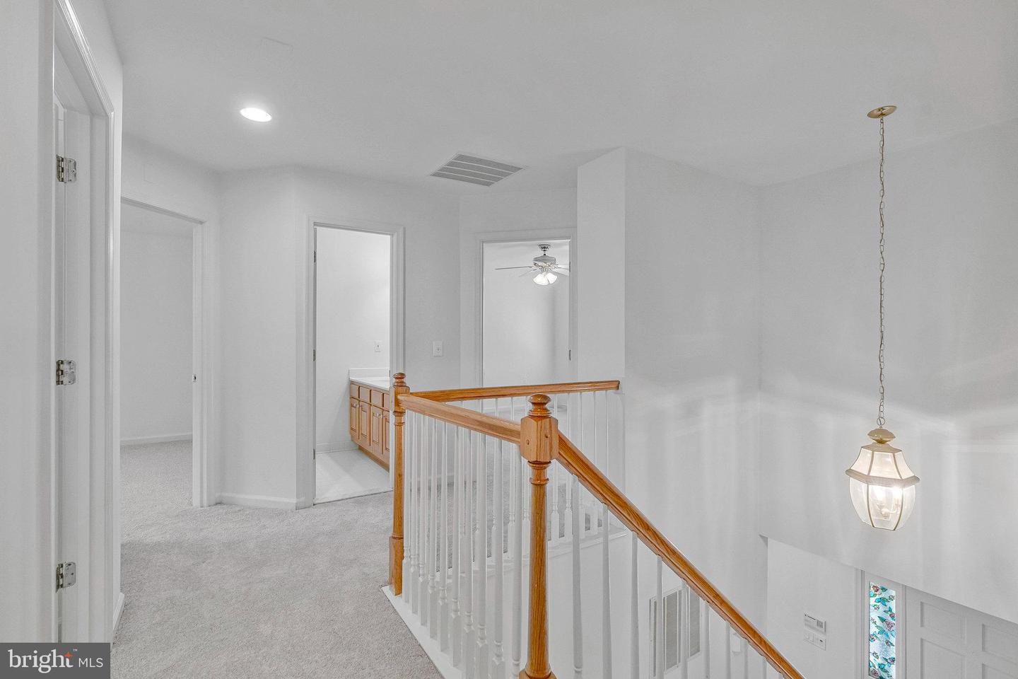 4401 SHIRLEY GATE, FAIRFAX, Virginia 22030, 6 Bedrooms Bedrooms, ,4 BathroomsBathrooms,Residential,For sale,4401 SHIRLEY GATE,VAFX2270720 MLS # VAFX2270720