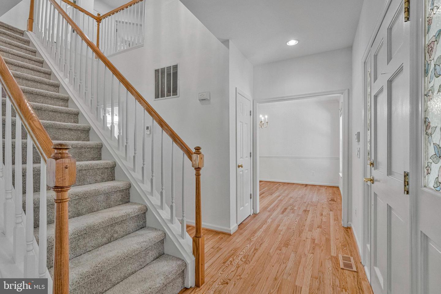 4401 SHIRLEY GATE, FAIRFAX, Virginia 22030, 6 Bedrooms Bedrooms, ,4 BathroomsBathrooms,Residential,For sale,4401 SHIRLEY GATE,VAFX2270720 MLS # VAFX2270720