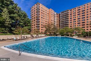 4201 CATHEDRAL AVE NW #1209W, WASHINGTON, District Of Columbia 20016, 2 Bedrooms Bedrooms, ,1 BathroomBathrooms,Residential,For sale,4201 CATHEDRAL AVE NW #1209W,DCDC2225388 MLS # DCDC2225388