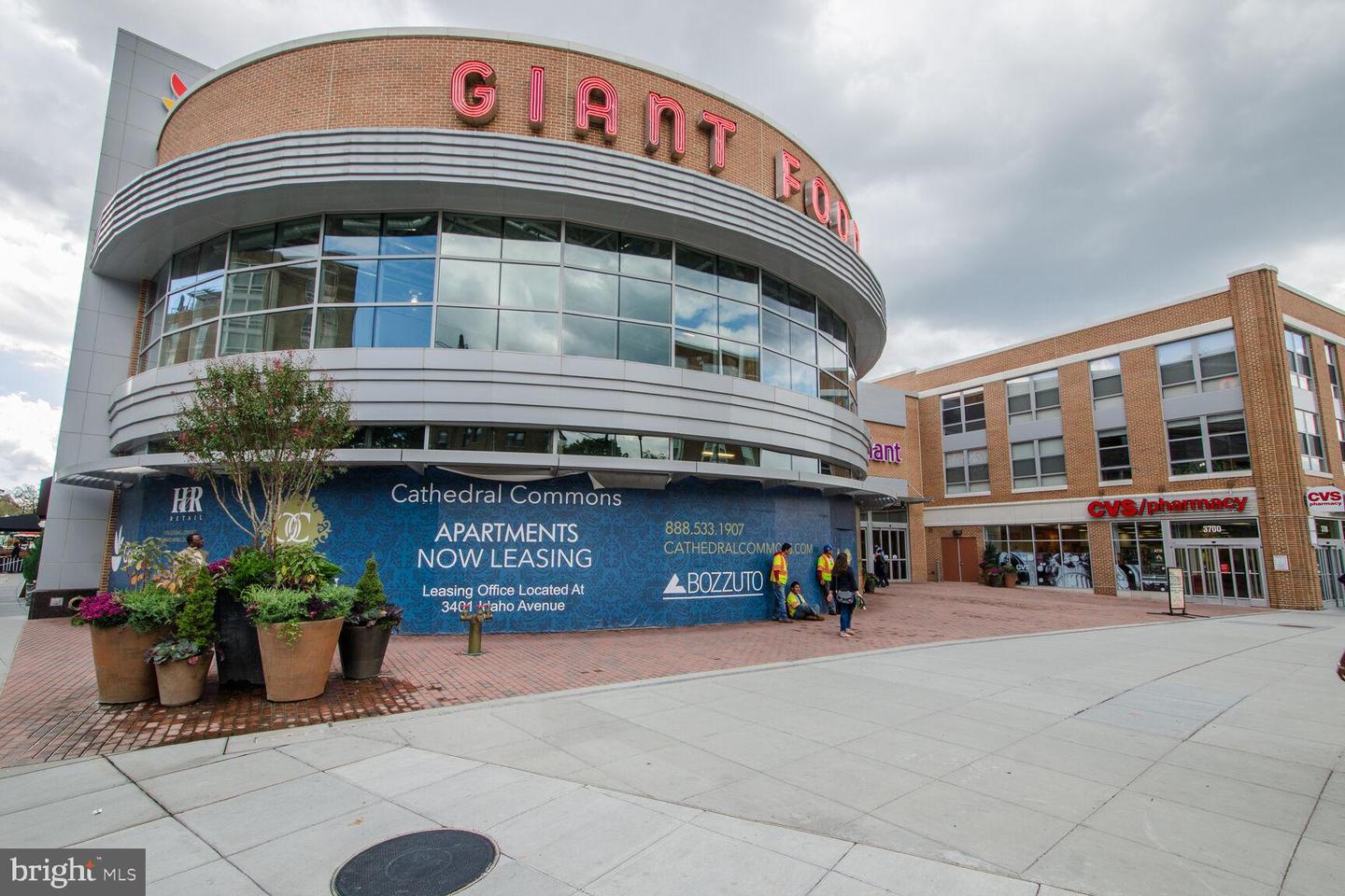 4201 CATHEDRAL AVE NW #1209W, WASHINGTON, District Of Columbia 20016, 2 Bedrooms Bedrooms, ,1 BathroomBathrooms,Residential,For sale,4201 CATHEDRAL AVE NW #1209W,DCDC2225388 MLS # DCDC2225388