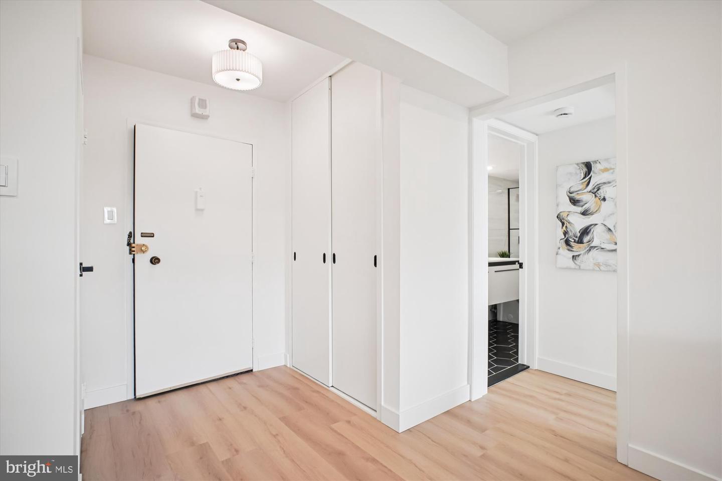 4201 CATHEDRAL AVE NW #1209W, WASHINGTON, District Of Columbia 20016, 2 Bedrooms Bedrooms, ,1 BathroomBathrooms,Residential,For sale,4201 CATHEDRAL AVE NW #1209W,DCDC2225388 MLS # DCDC2225388