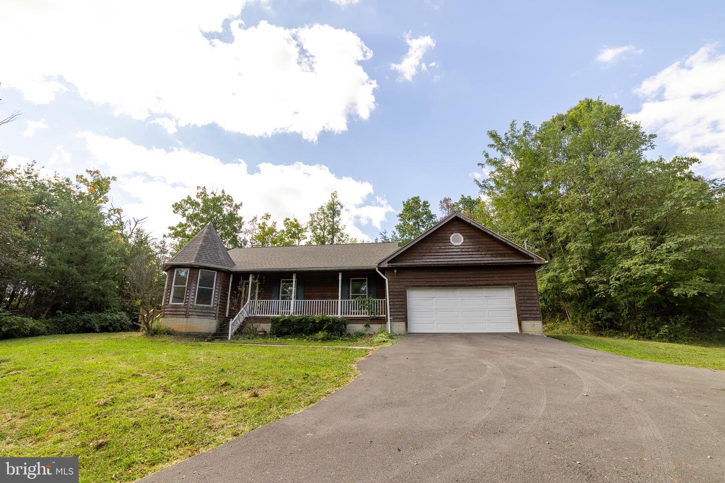 59 VALLEY OVERLOOK CT, STRASBURG, Virginia 22657, 3 Bedrooms Bedrooms, ,3 BathroomsBathrooms,Residential,For sale,59 VALLEY OVERLOOK CT,VAWR2012496 MLS # VAWR2012496