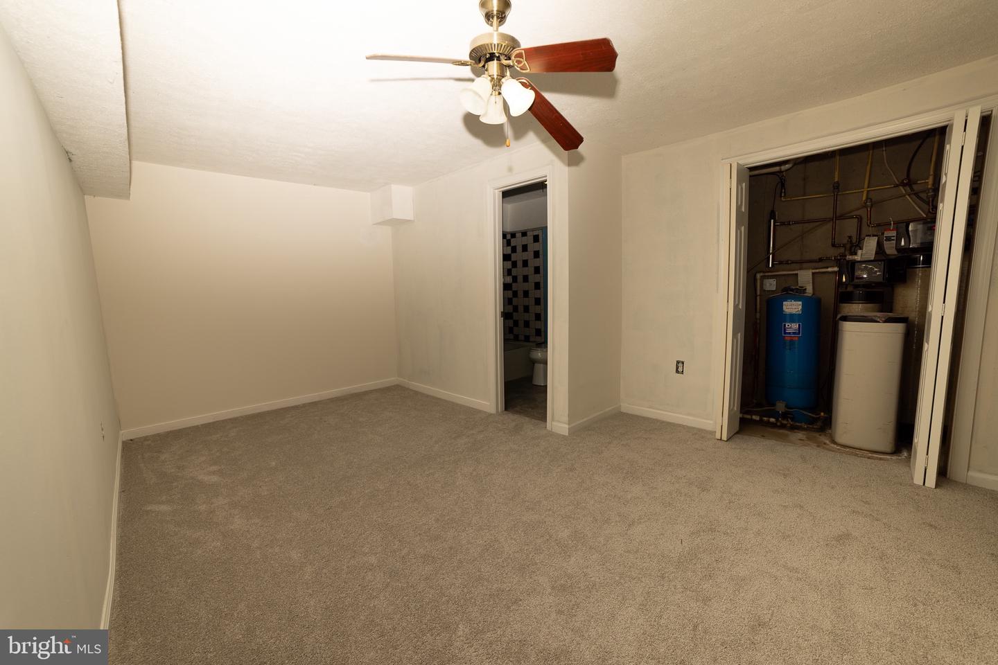 59 VALLEY OVERLOOK CT, STRASBURG, Virginia 22657, 3 Bedrooms Bedrooms, ,3 BathroomsBathrooms,Residential,For sale,59 VALLEY OVERLOOK CT,VAWR2012496 MLS # VAWR2012496