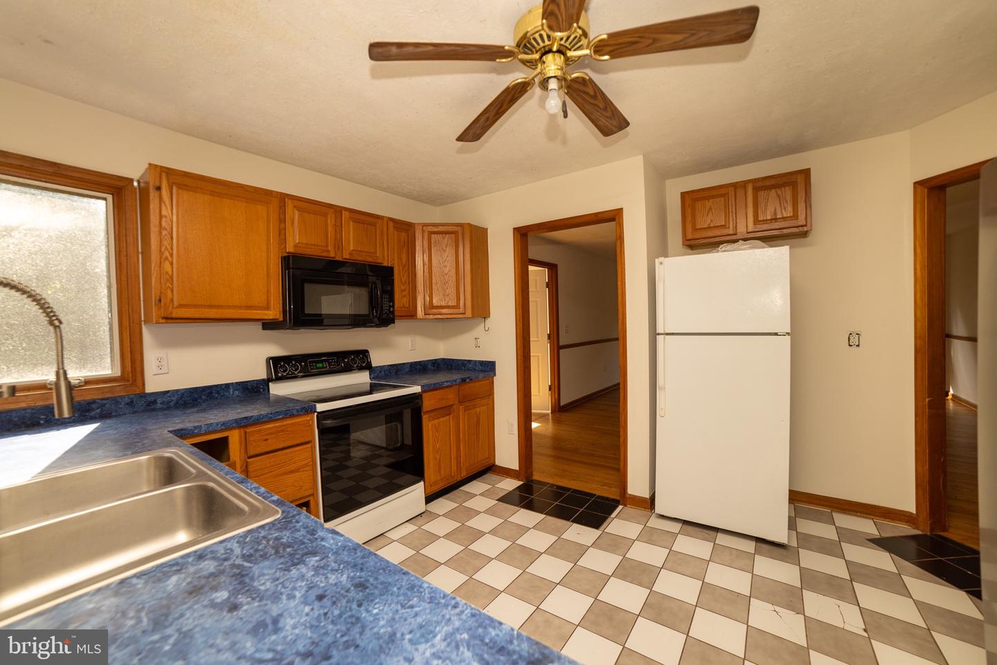 59 VALLEY OVERLOOK CT, STRASBURG, Virginia 22657, 3 Bedrooms Bedrooms, ,3 BathroomsBathrooms,Residential,For sale,59 VALLEY OVERLOOK CT,VAWR2012496 MLS # VAWR2012496