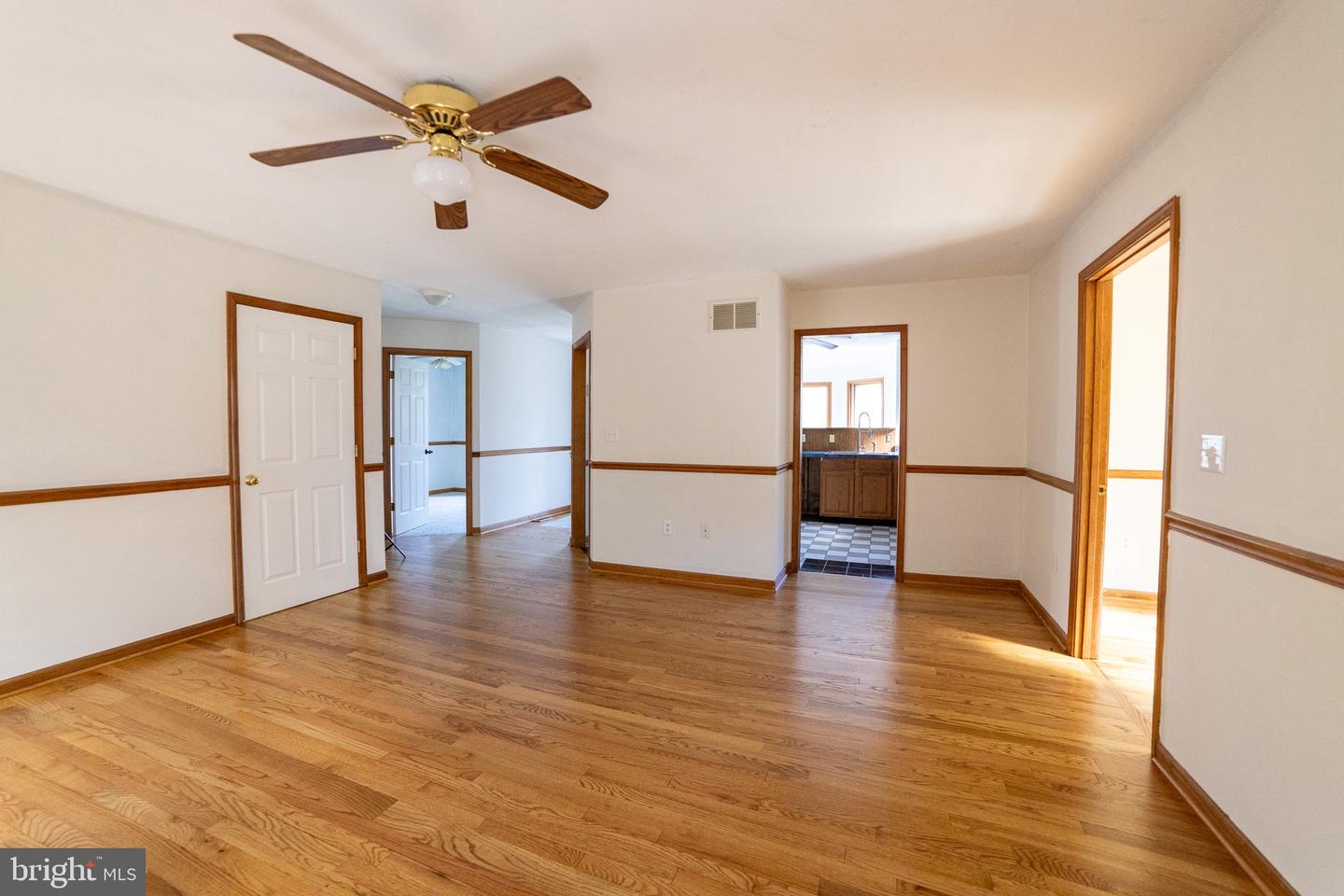 59 VALLEY OVERLOOK CT, STRASBURG, Virginia 22657, 3 Bedrooms Bedrooms, ,3 BathroomsBathrooms,Residential,For sale,59 VALLEY OVERLOOK CT,VAWR2012496 MLS # VAWR2012496