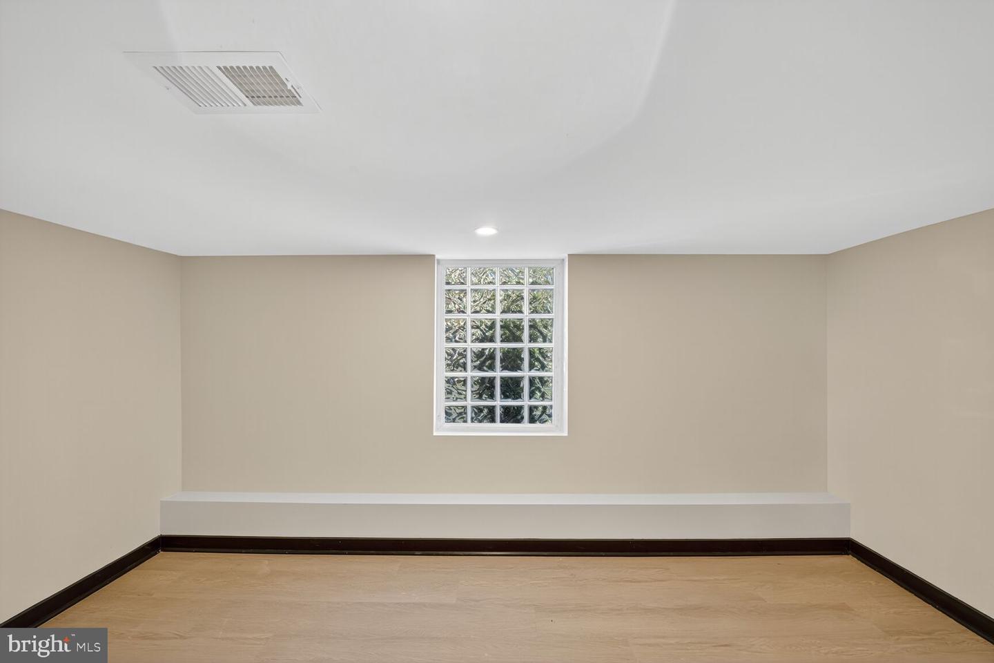 1400 NEWTON ST NE, WASHINGTON, District Of Columbia 20017, 5 Bedrooms Bedrooms, ,5 BathroomsBathrooms,Residential,For sale,1400 NEWTON ST NE,DCDC2226106 MLS # DCDC2226106