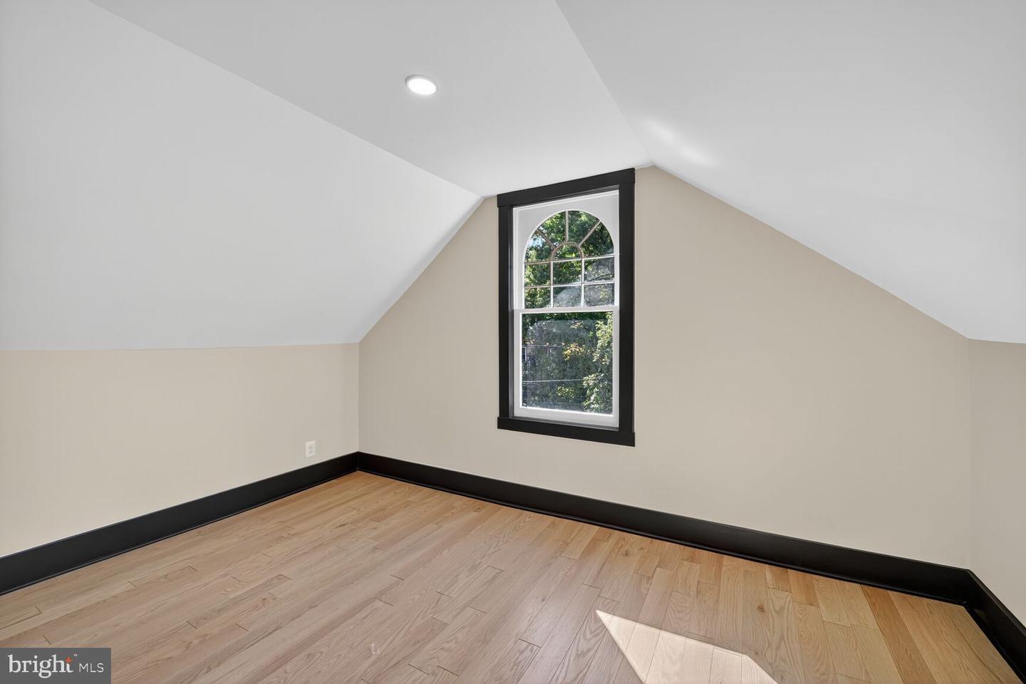 1400 NEWTON ST NE, WASHINGTON, District Of Columbia 20017, 5 Bedrooms Bedrooms, ,5 BathroomsBathrooms,Residential,For sale,1400 NEWTON ST NE,DCDC2226106 MLS # DCDC2226106