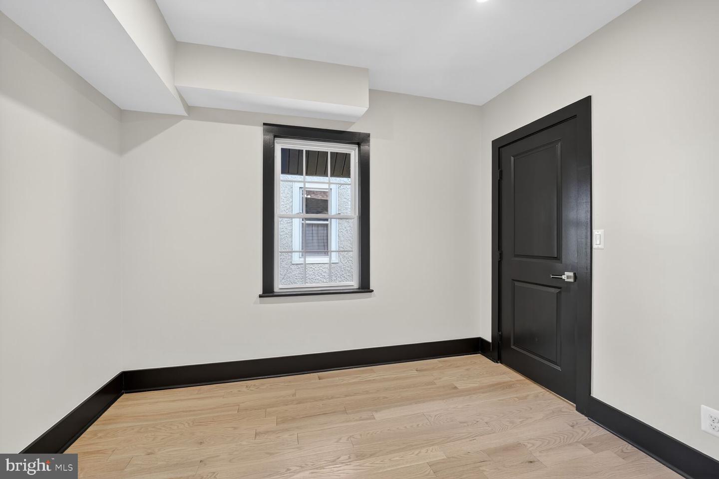 1400 NEWTON ST NE, WASHINGTON, District Of Columbia 20017, 5 Bedrooms Bedrooms, ,5 BathroomsBathrooms,Residential,For sale,1400 NEWTON ST NE,DCDC2226106 MLS # DCDC2226106