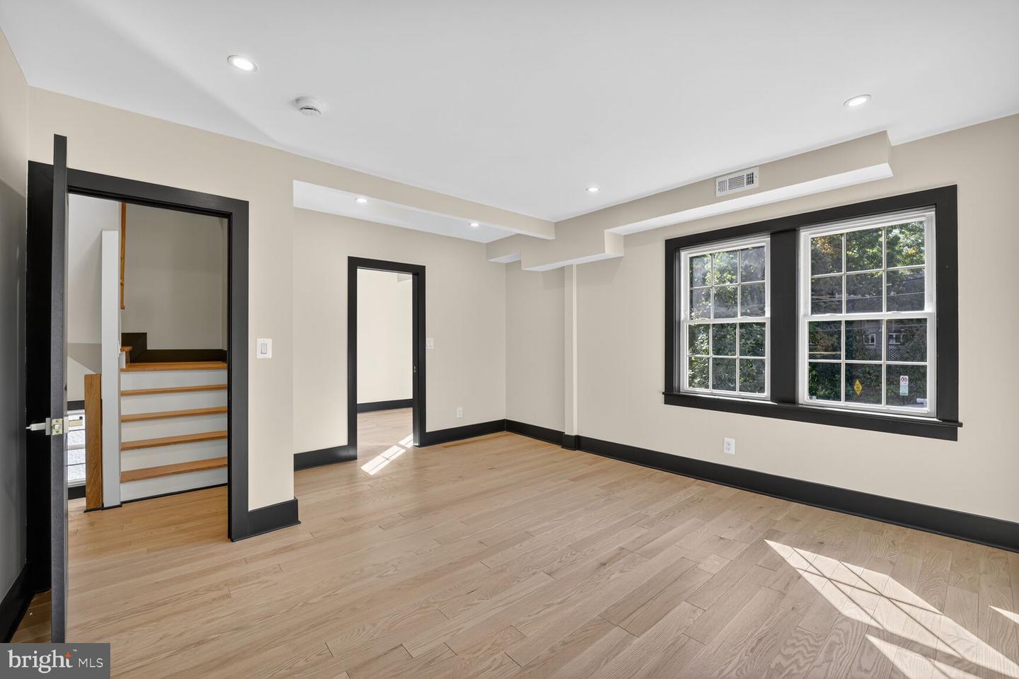 1400 NEWTON ST NE, WASHINGTON, District Of Columbia 20017, 5 Bedrooms Bedrooms, ,5 BathroomsBathrooms,Residential,For sale,1400 NEWTON ST NE,DCDC2226106 MLS # DCDC2226106